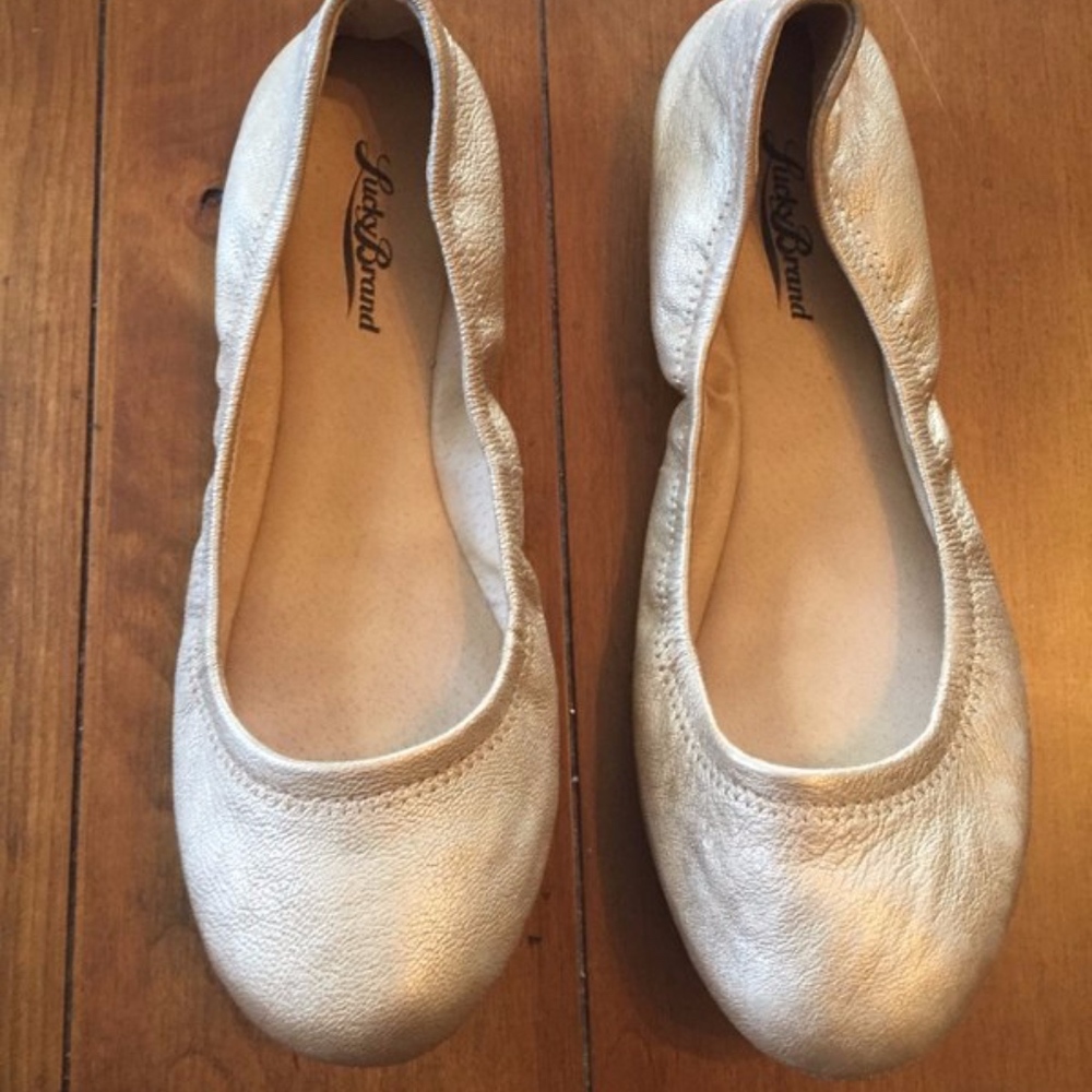 Lucky Brand Gold Flats